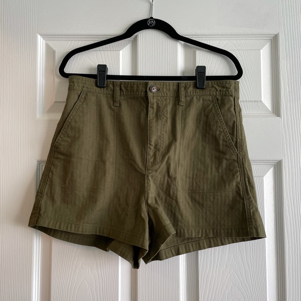 Madewell Olive Camp Shorts - Picture 3 of 5